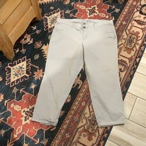 Gap 18r.  Khakis by gap